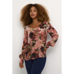 Vrouwenblouse Cream Eliza -URBAN CLASSICS WINKEL cream 10612329 105502 3