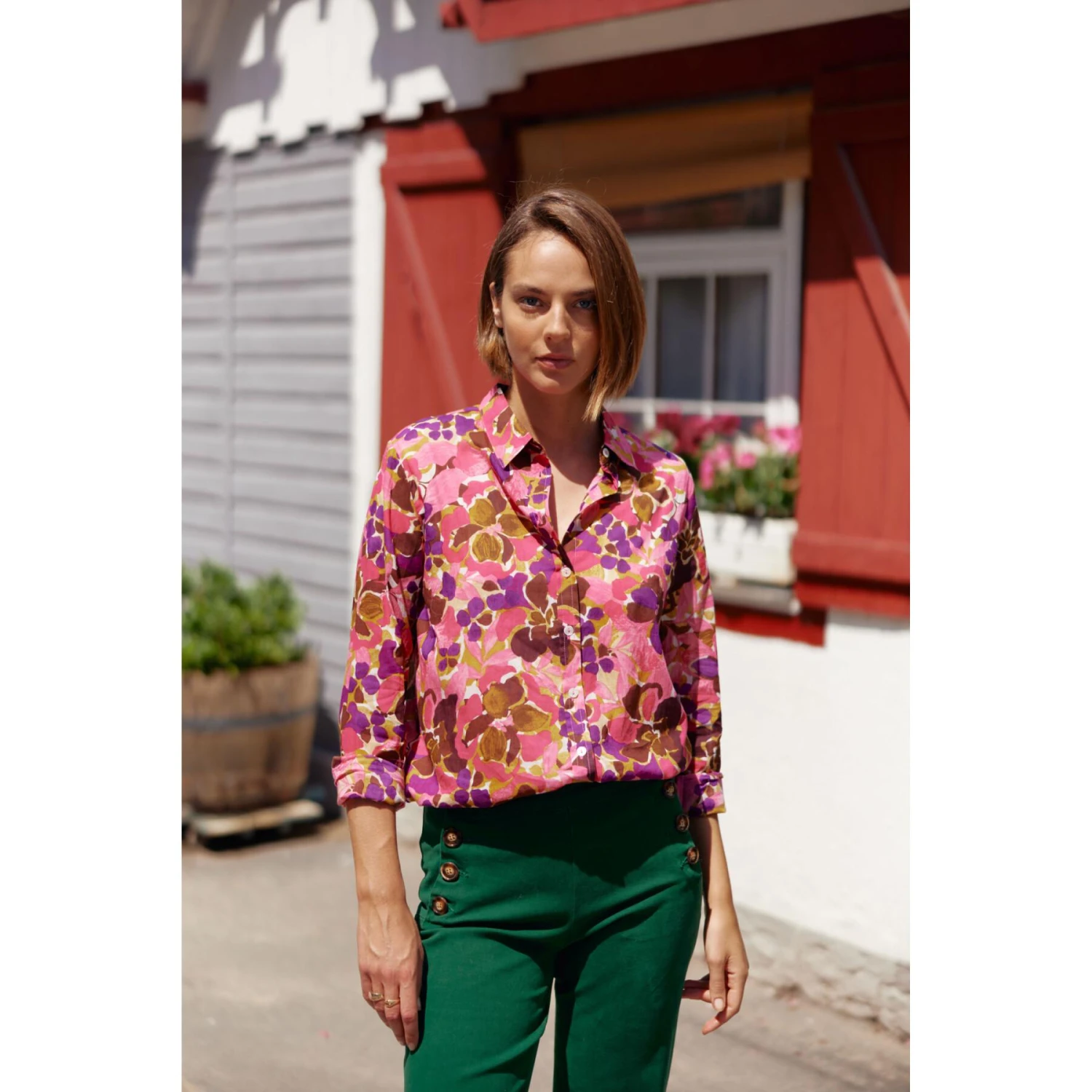 LA PETITE ETOILE Vrouwenblouse La Petite Étoile Isla 2 LA PETITE ETOILE Vrouwenblouse La Petite Étoile Isla - Afbeelding 2