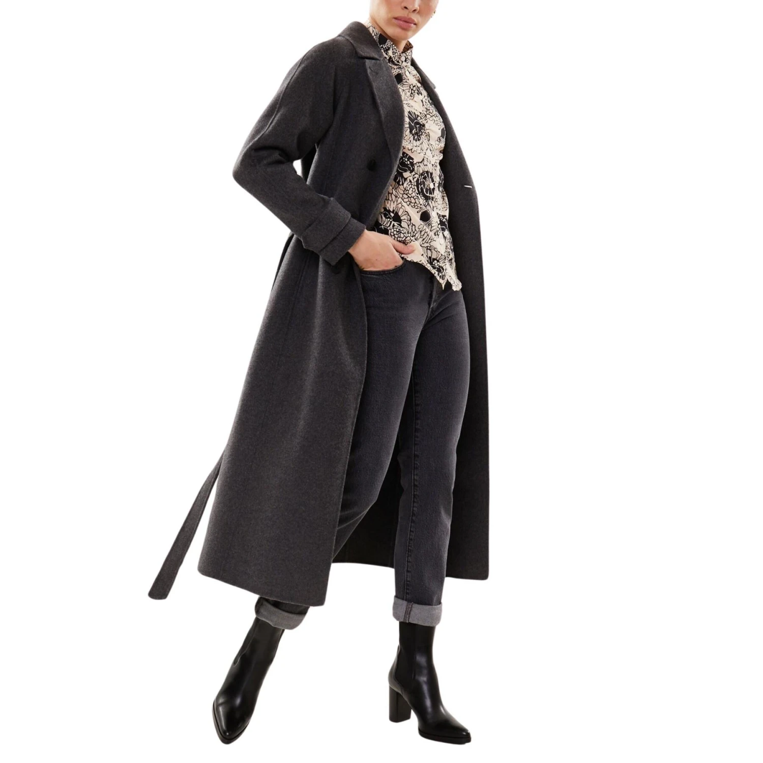 LA PETITE ETOILE Vrouwenblouse La Petite Étoile Novie 2 LA PETITE ETOILE Vrouwenblouse La Petite Étoile Novie - Afbeelding 2