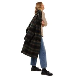 LA PETITE ETOILE Vrouwenblouse La Petite Étoile Omine 7 LA PETITE ETOILE Vrouwenblouse La Petite Étoile Omine -URBAN CLASSICS WINKEL la petite etoile omine anis raye anis raye 2