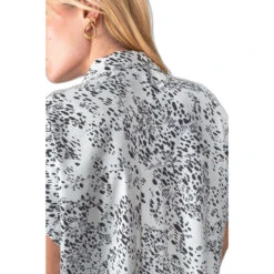 Dameshemd Met Korte Mouwen Le Temps Des Cerises Dahlia 12 Dameshemd Met Korte Mouwen Le Temps Des Cerises Dahlia -URBAN CLASSICS WINKEL le temps des cerises fdahlia000000sm 0432 4