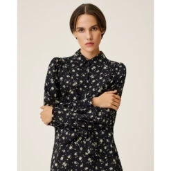 Vrouwenblouse Moss Copenhagen Nathasia Ladonna AOP -URBAN CLASSICS WINKEL moss copenhagen 18258 black flower black flower 3