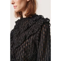 Damesblouse Met Lange Mouwen Soaked In Luxury Constantine 8 Damesblouse Met Lange Mouwen Soaked In Luxury Constantine -URBAN CLASSICS WINKEL soaked in luxury 30407006 194008 2