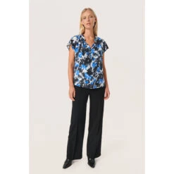 Vrouwenblouse Soaked In Luxury Nicasia Marian -URBAN CLASSICS WINKEL soaked in luxury 30407208 302598 3