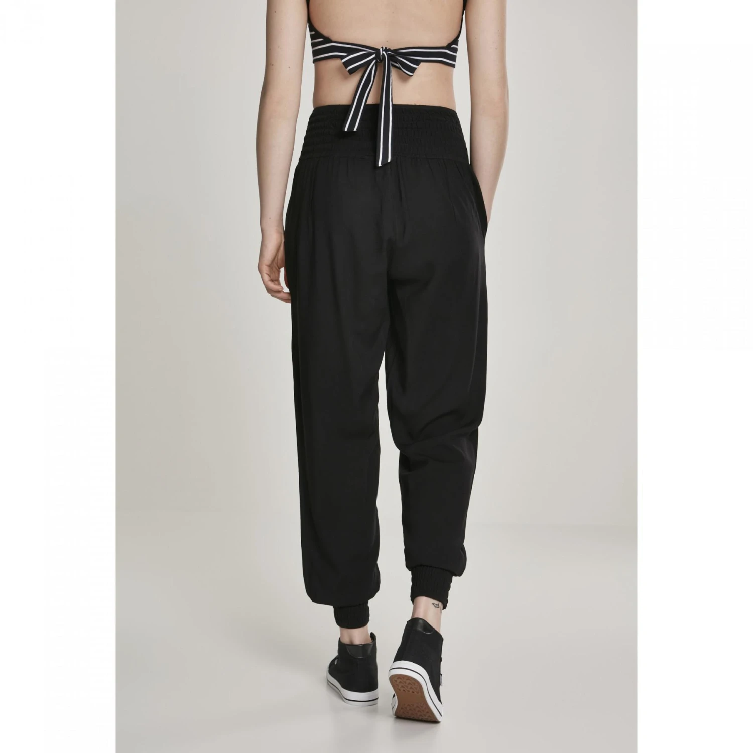 URBAN CLASSICS Broek Vrouw Urban Classic Sarong 12 URBAN CLASSICS Broek Vrouw Urban Classic Sarong - Afbeelding 12