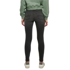 Damesmodel Skinny Jeans Urban Classics GT 17 Damesmodel Skinny Jeans Urban Classics GT -URBAN CLASSICS WINKEL urban classics tb5099 00709 2