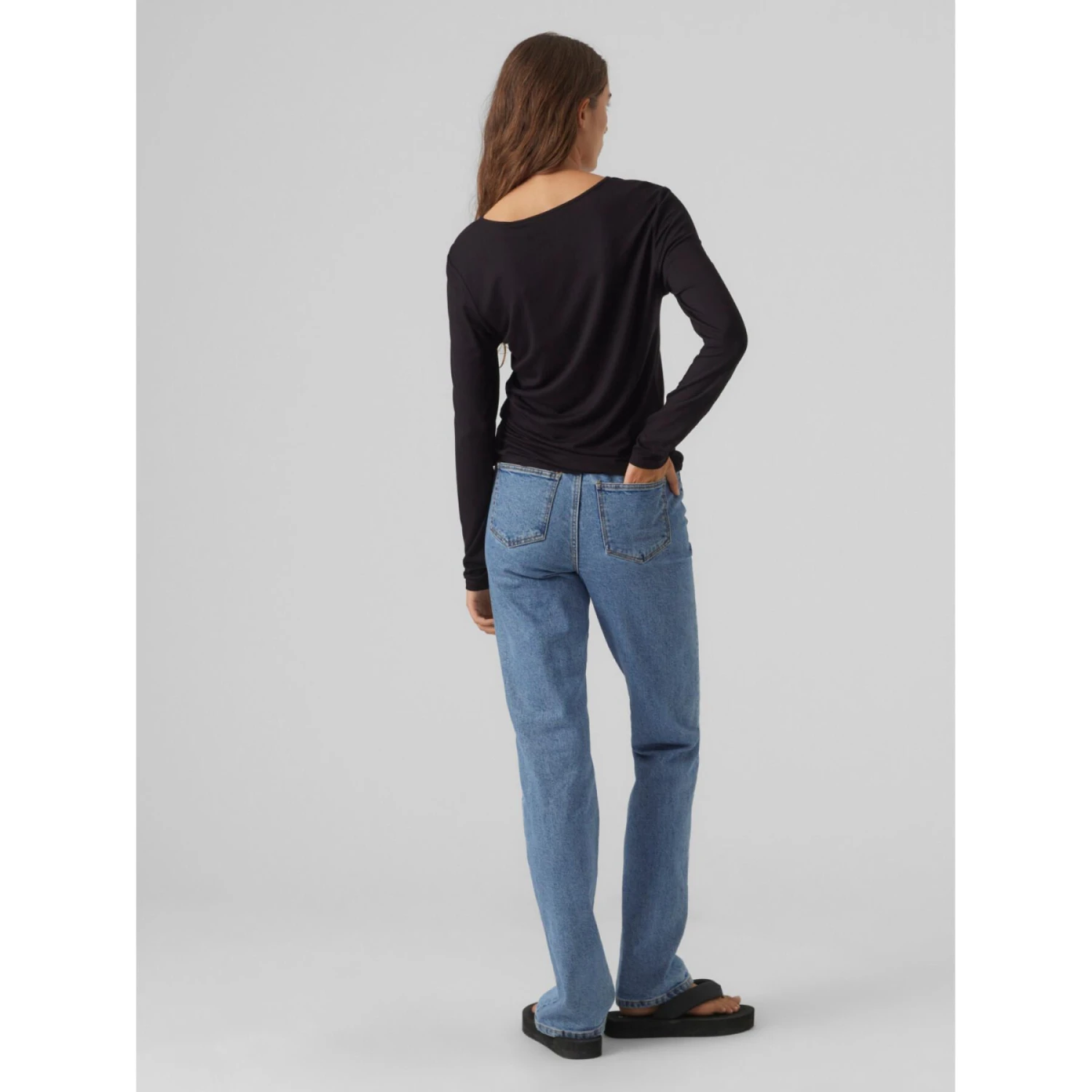 Dames-T-shirt Met Lange Mouwen En V-hals Vero Moda Alberte 2 Dames-T-shirt Met Lange Mouwen En V-hals Vero Moda Alberte - Afbeelding 2